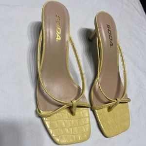 Miss Lola | "Alina" Yellow Open-Toe Sandal Heels | US 6.5 Women